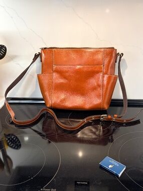 Chestnut brown crossbody bag